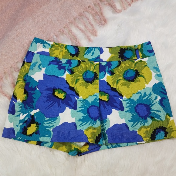 LOFT Pants - Loft Floral Shorts LOFT Pants - Loft Floral Shorts
